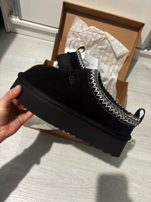 Ugg Tazz negii marimea 39