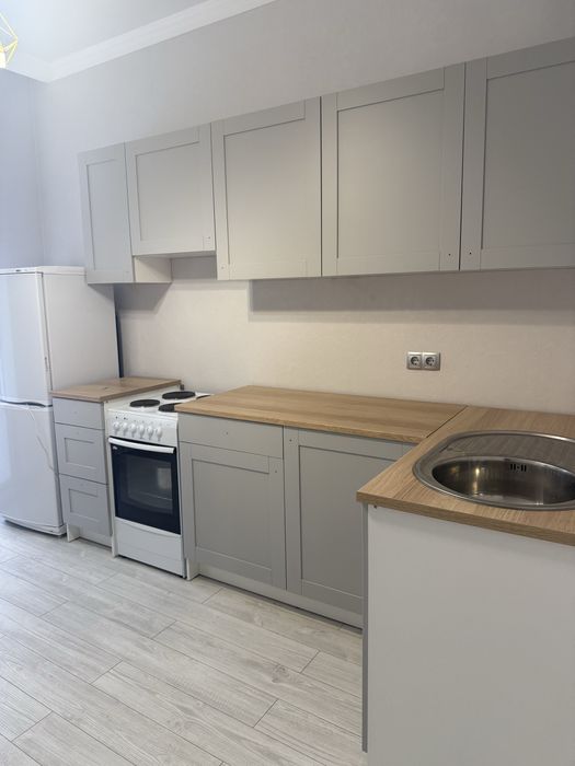 Срочно продам кухонный гарнитур Икеа 250000тг