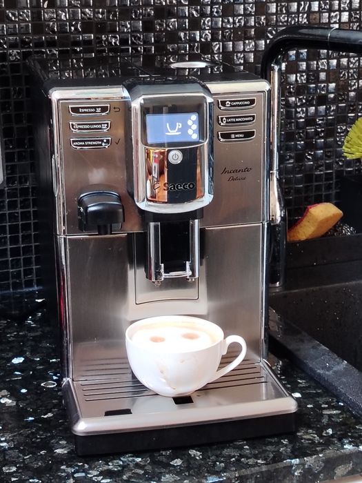 Mașina Cafea Saeco incanto deluxe automata