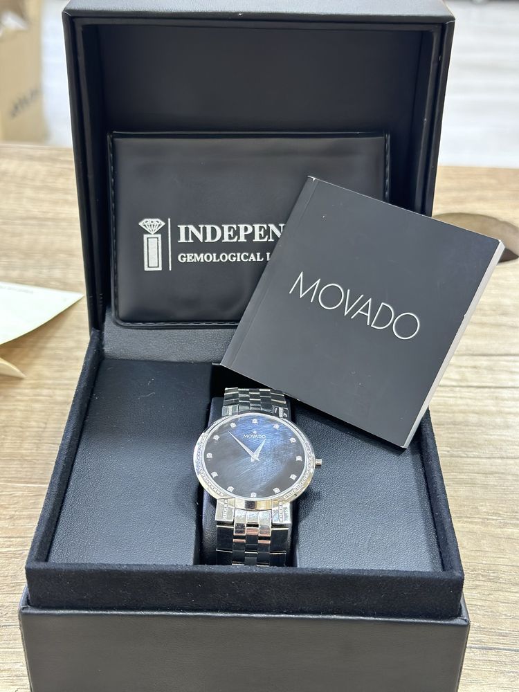 Оригинальные часы от бренда "MOVADO”