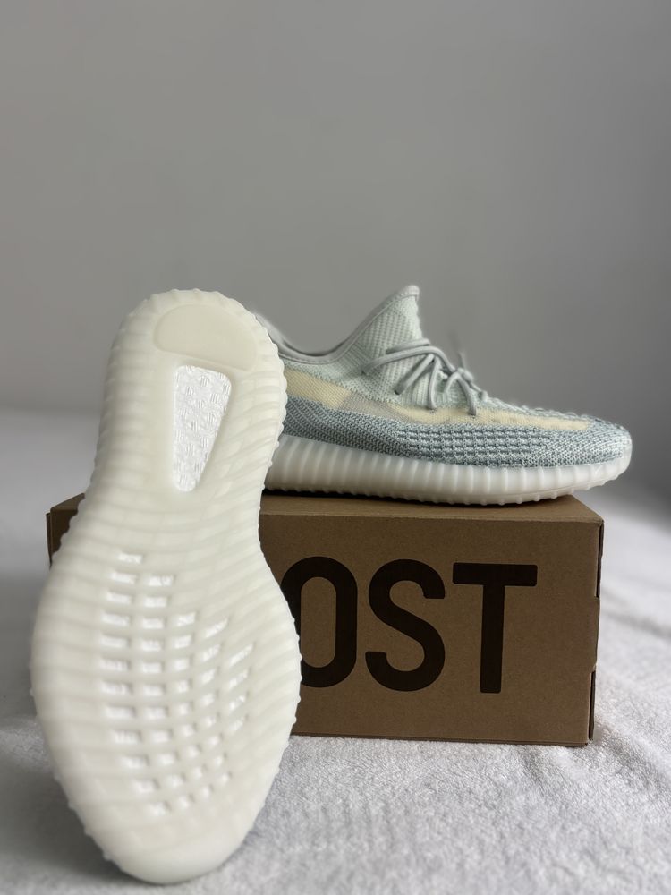 Adidas Yeezy Boost 350 V2 Cloud White