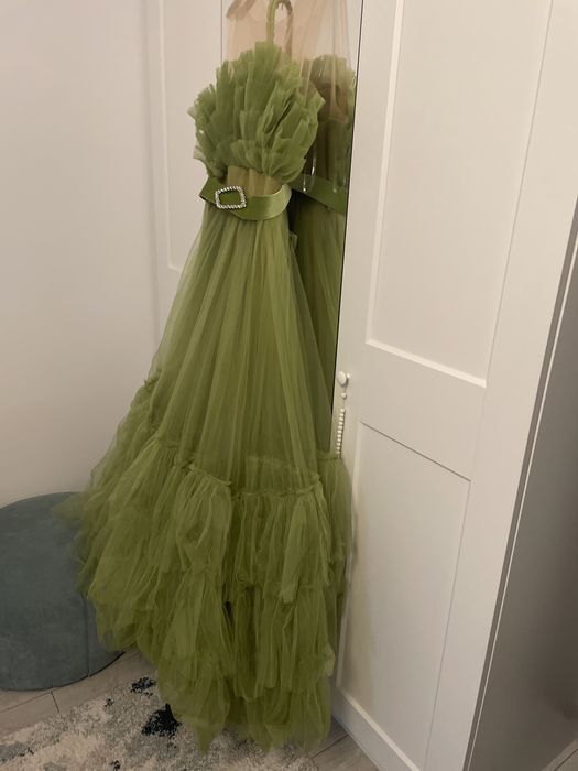 Vand rochie de ocazie