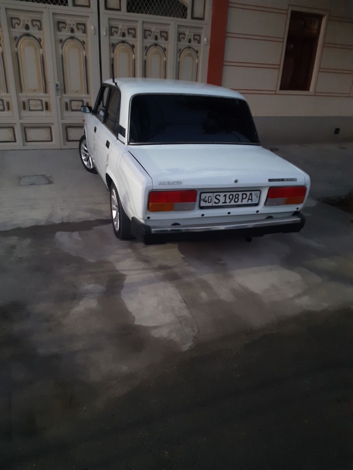 Lada vaz sedan legenda