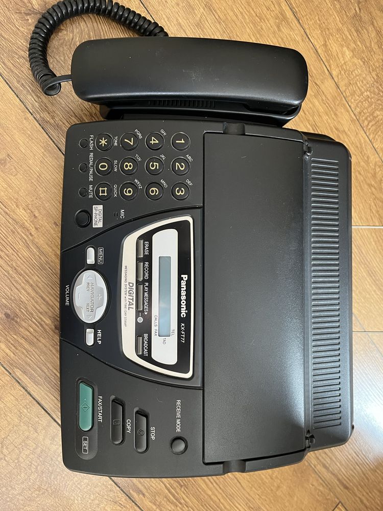 Fax Panasonic KX-FT77