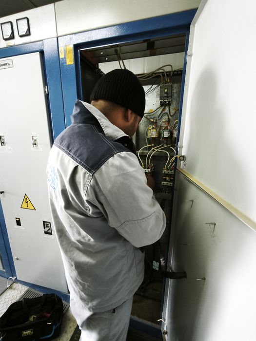 Услуги электрика: замена автоматов и электрощита Электрик на выезд