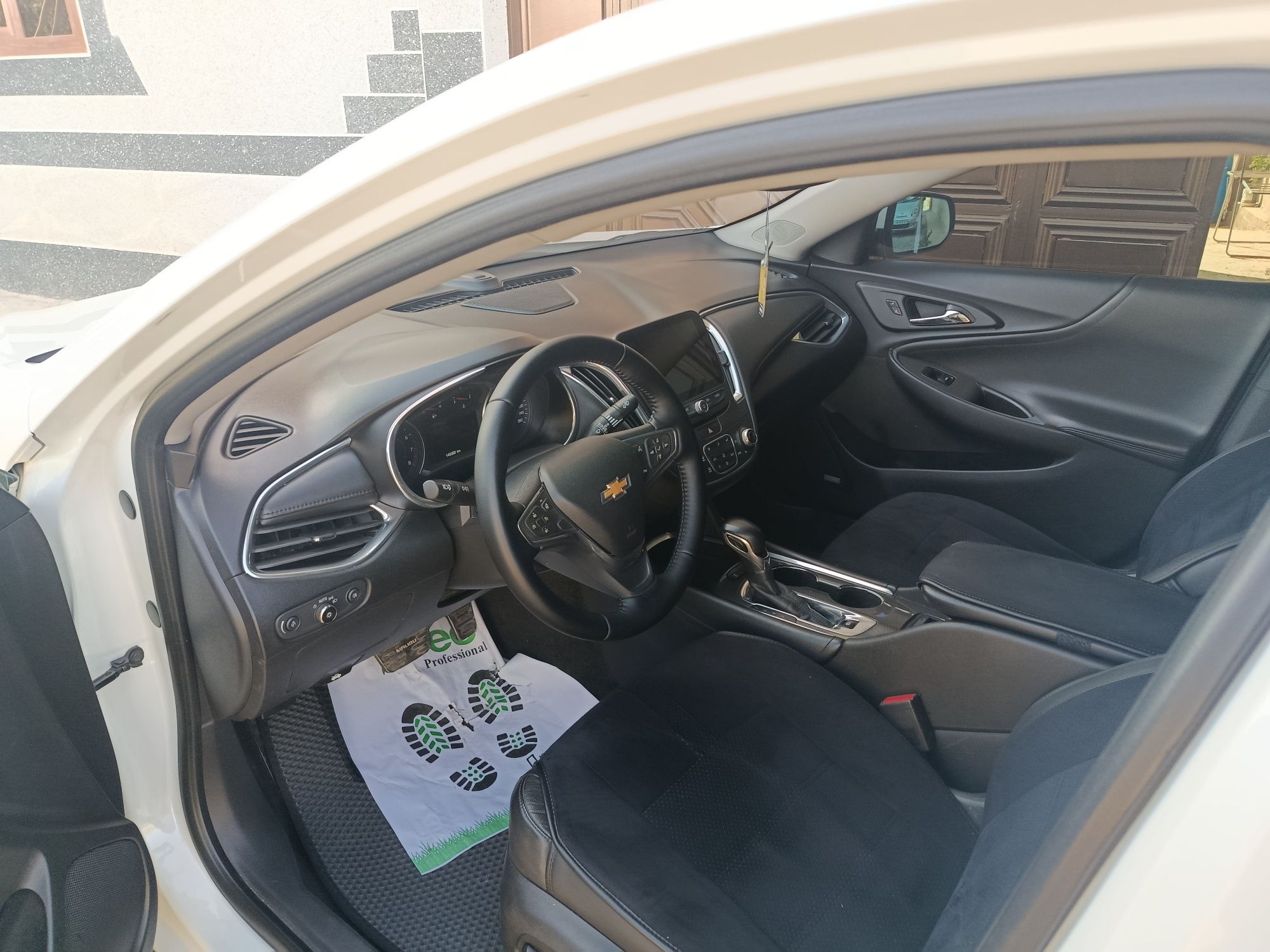 Malibu 2.4 atmasferni