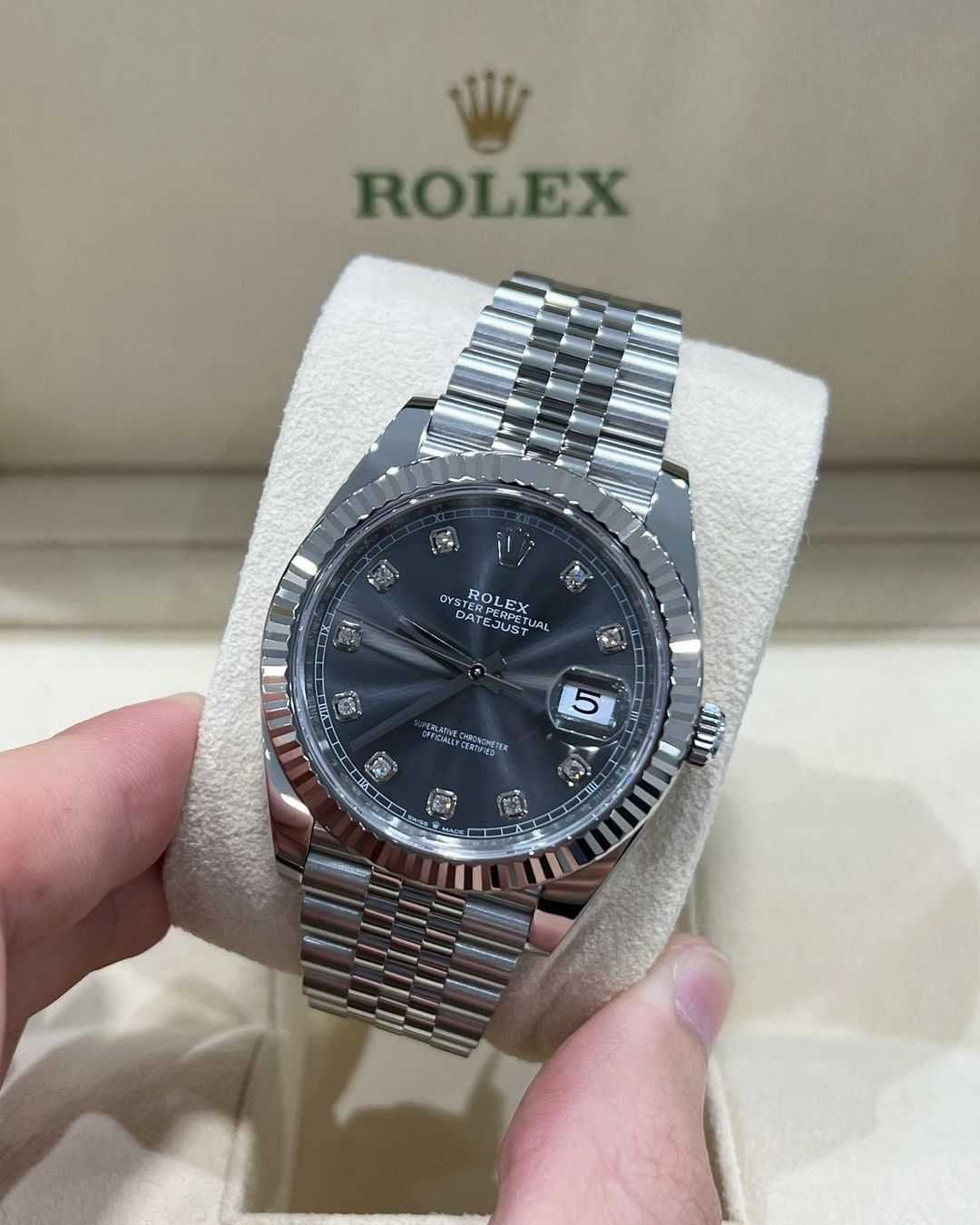 Часовници Rolex Datejust 41mm сребристо сиво