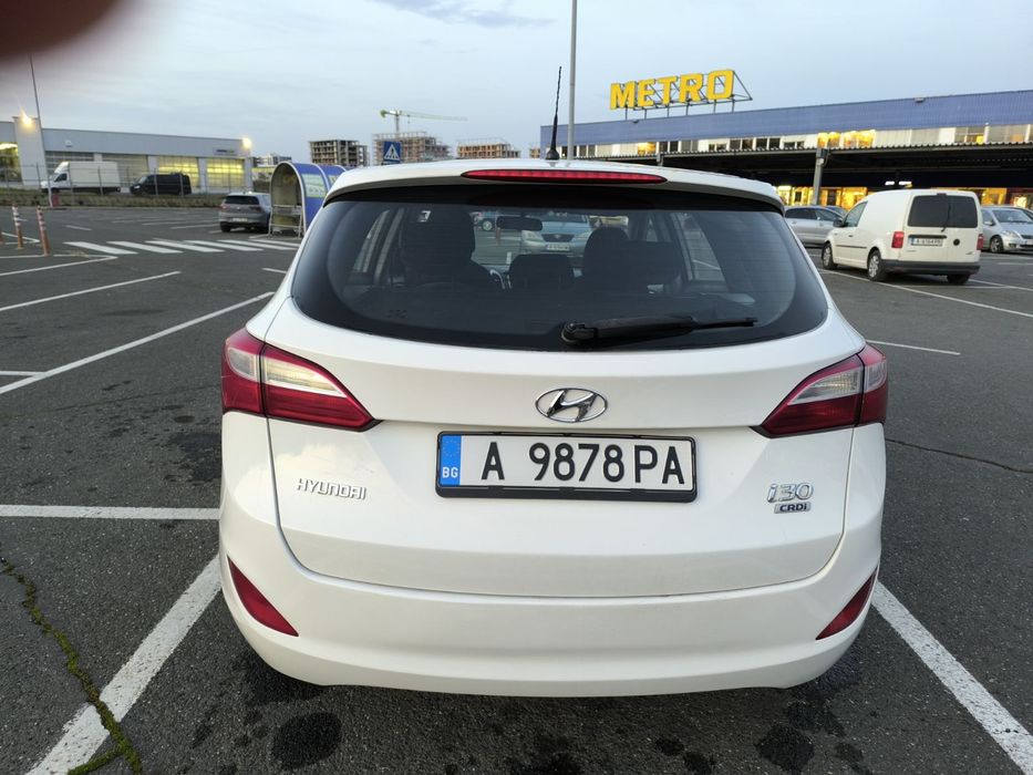 Hyundai I30 1.6 CRDI  2013г.