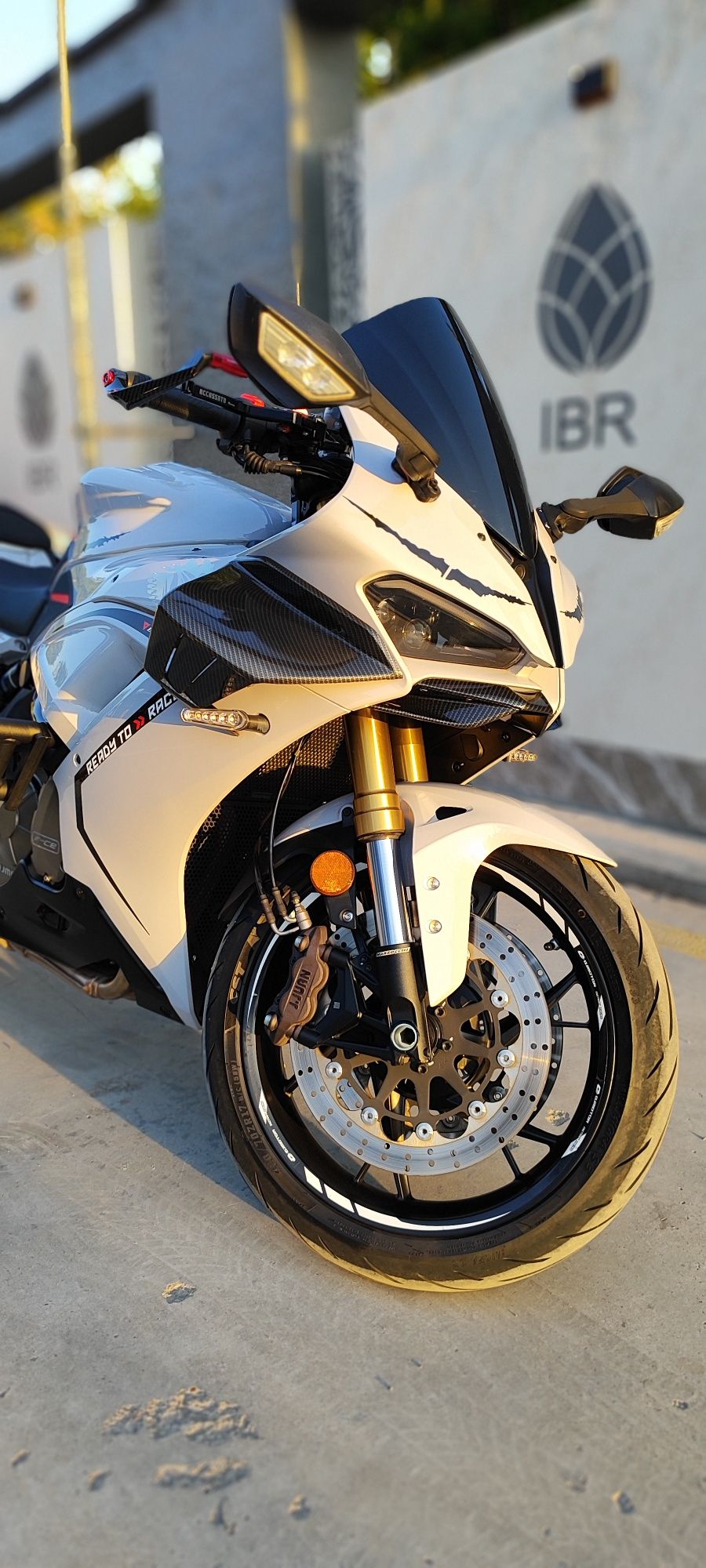 Продается Мотоцикл QJ motor. 600rr