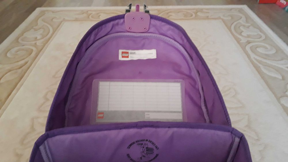 Ghiozdan scoala Easy LEGO Core Line - design Friends Hearts