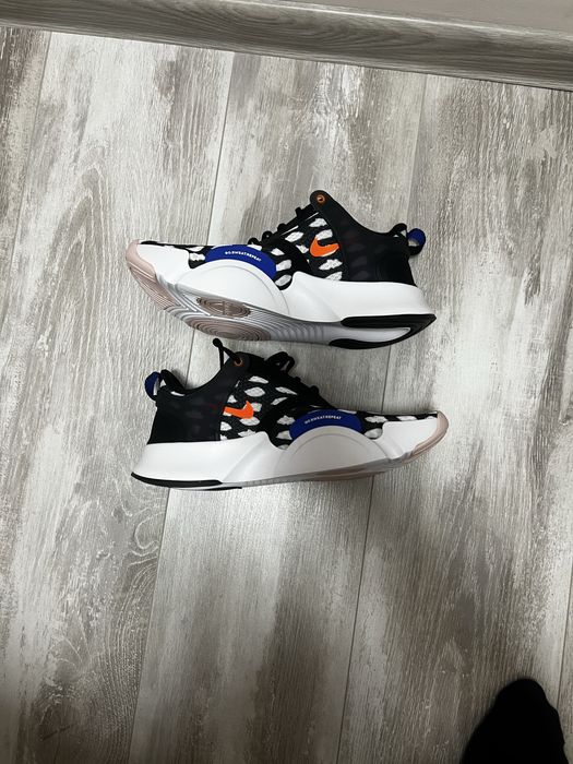 Продавам мъжки маратонки Nike