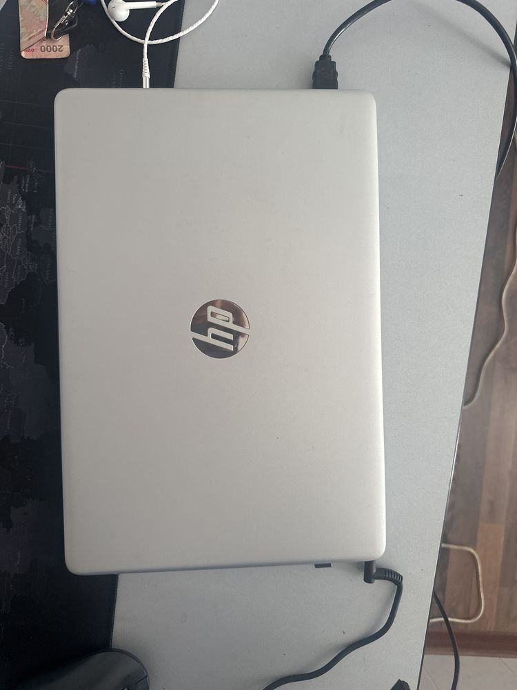 hp laptop sotiladi