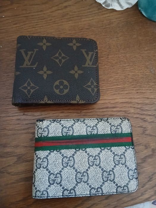 Мъжки портфейли Gucci i Luis Viton