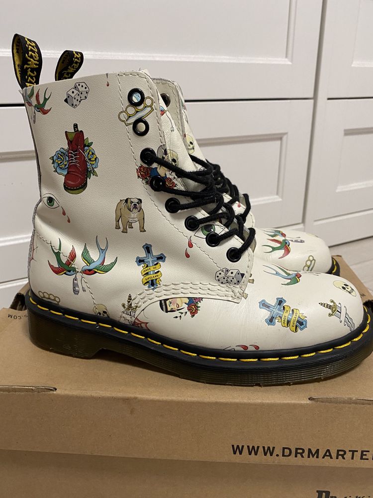 Dr Martens bocanci