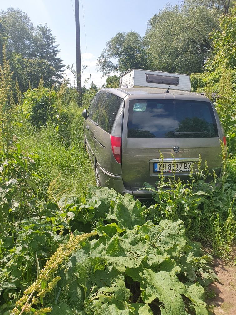 Ланчия федра 2,2 автомат 172кс. 6+1 места.ДОГОВАРЯНЕ НА ЦЕНАТА.