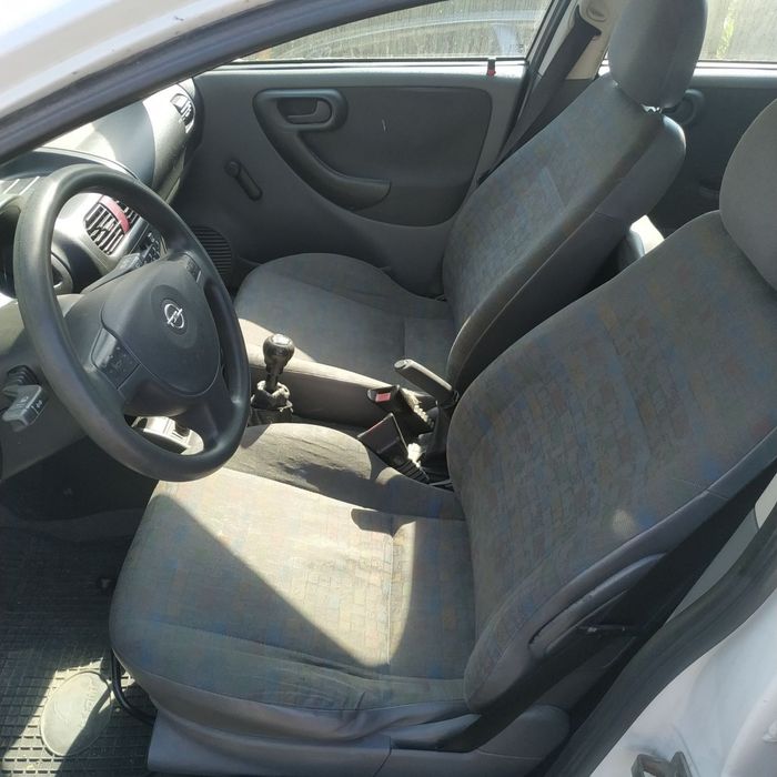 Dezmembrari  Opel CORSA C  2000  > 2009 1.0 Benzina