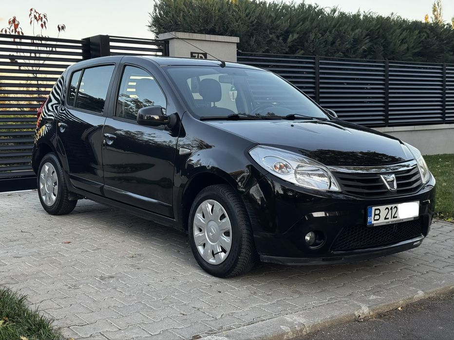Dacia Sandero 1.2 benzină + GPL Euro 5 2011 192.000 km Primul prop