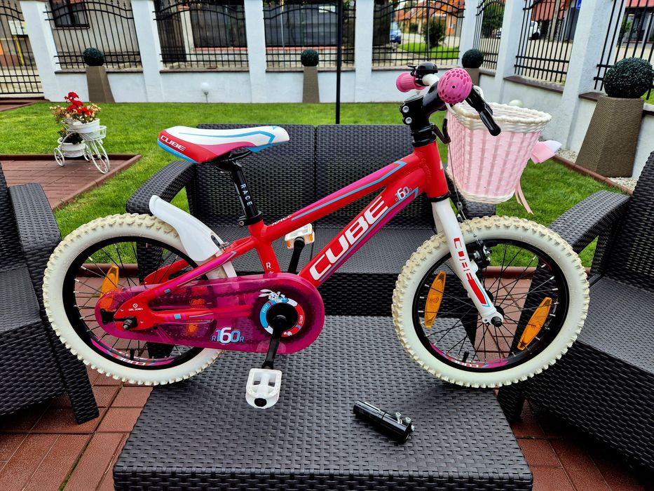 Bicicleta CUBE copii 160r fetițe~Aluminiu~roti 16 inch~Impecabila