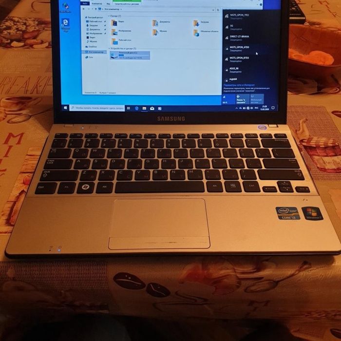 Ноутбук Samsung 350U i3-3, 500GB HDD, 8GB ОЗУ