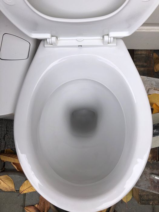 Vand obiecte sanitare (vas wc si lavoar )