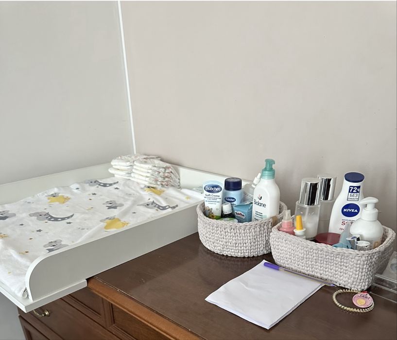 Пеленальная доска на комод