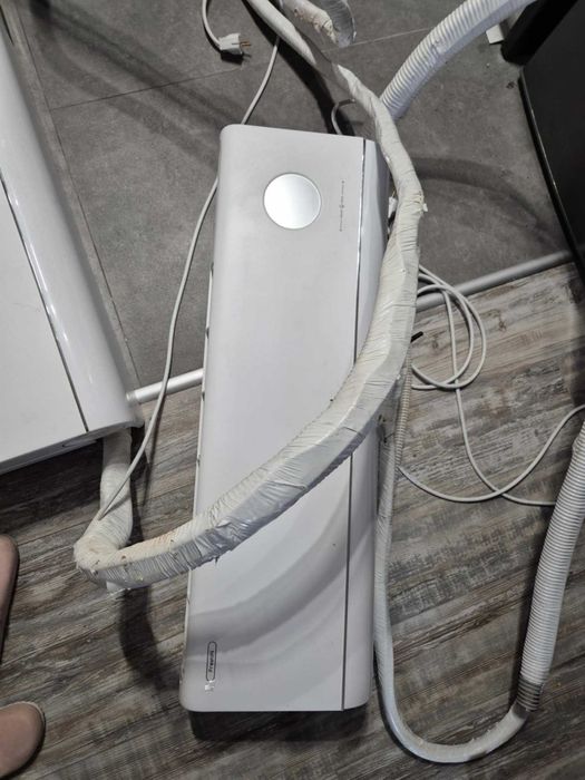 ПРОДАВАМ 2 БР. климатици TCL TAC-12CHSD/FCI  20 месеца в гаранция