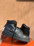 Nike Air Force 1 High ‘Triple Black’ - mărimea 37.5