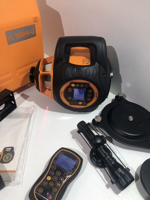 Nivelă laser profesional Geo Fennel FL 505HV-G