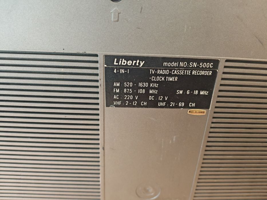 Vând casetofon vintage