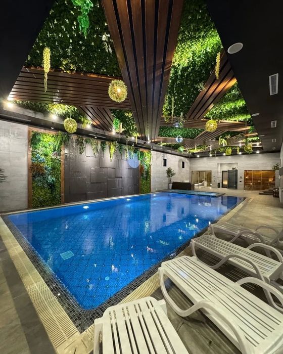 Элегантная  дача Royal  House  возле бочке