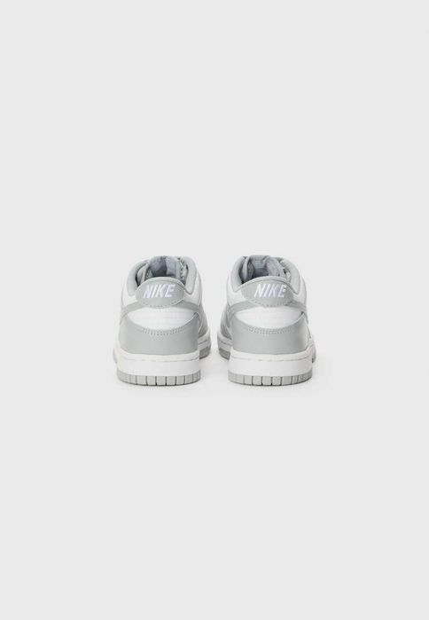 Pantofi sport Nike Dunk Low, Marimea 42.5 -A-