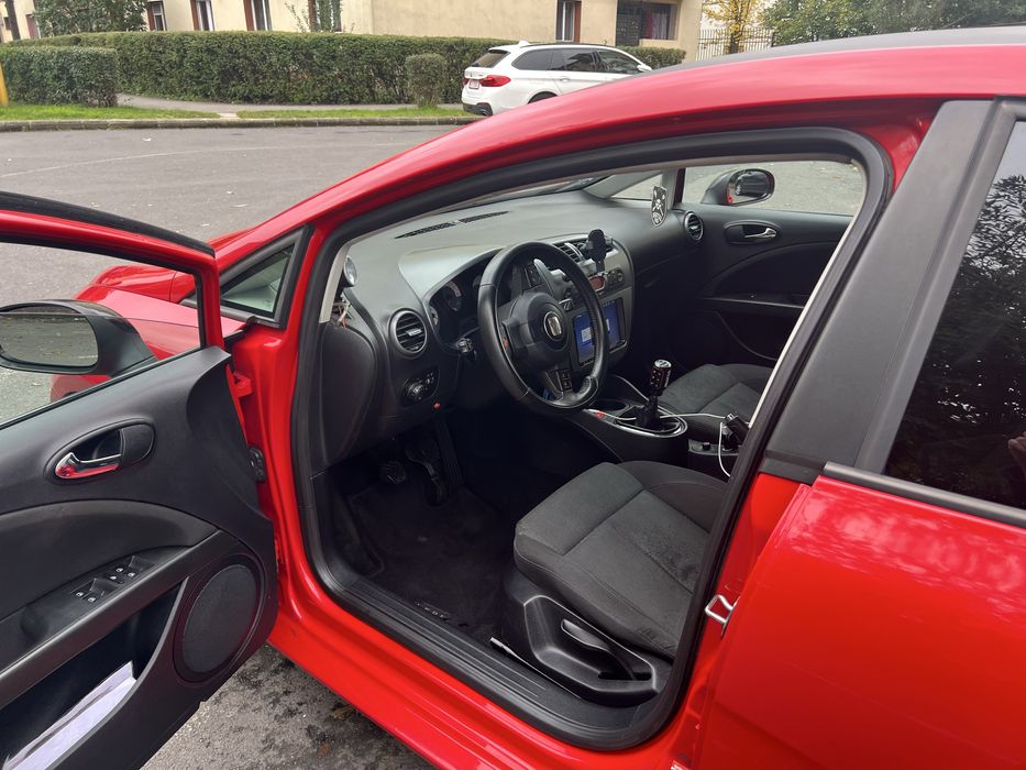 Seat leon /FR/2009/2.0 TFSI 300 cp xenon