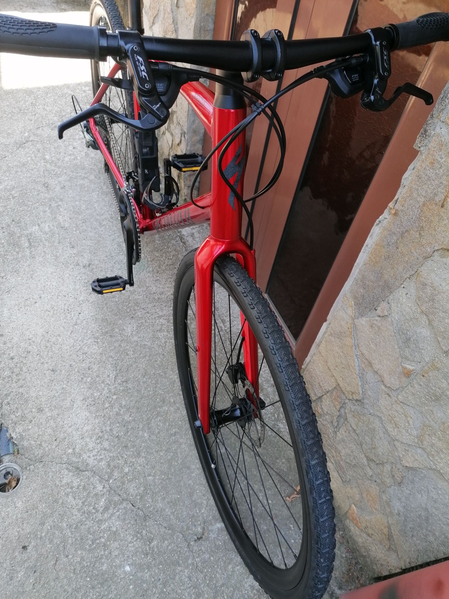 Specialized Гравел - Хибрид 28 цола, Shimano Tiagra 2*10,хидравлични с