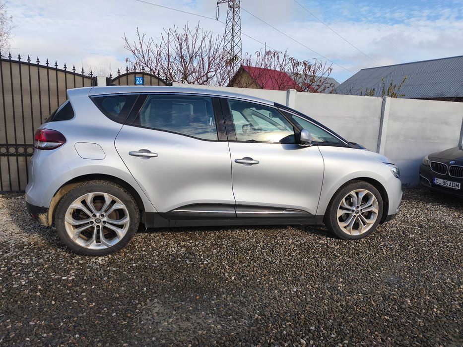 Renault Scenic IV