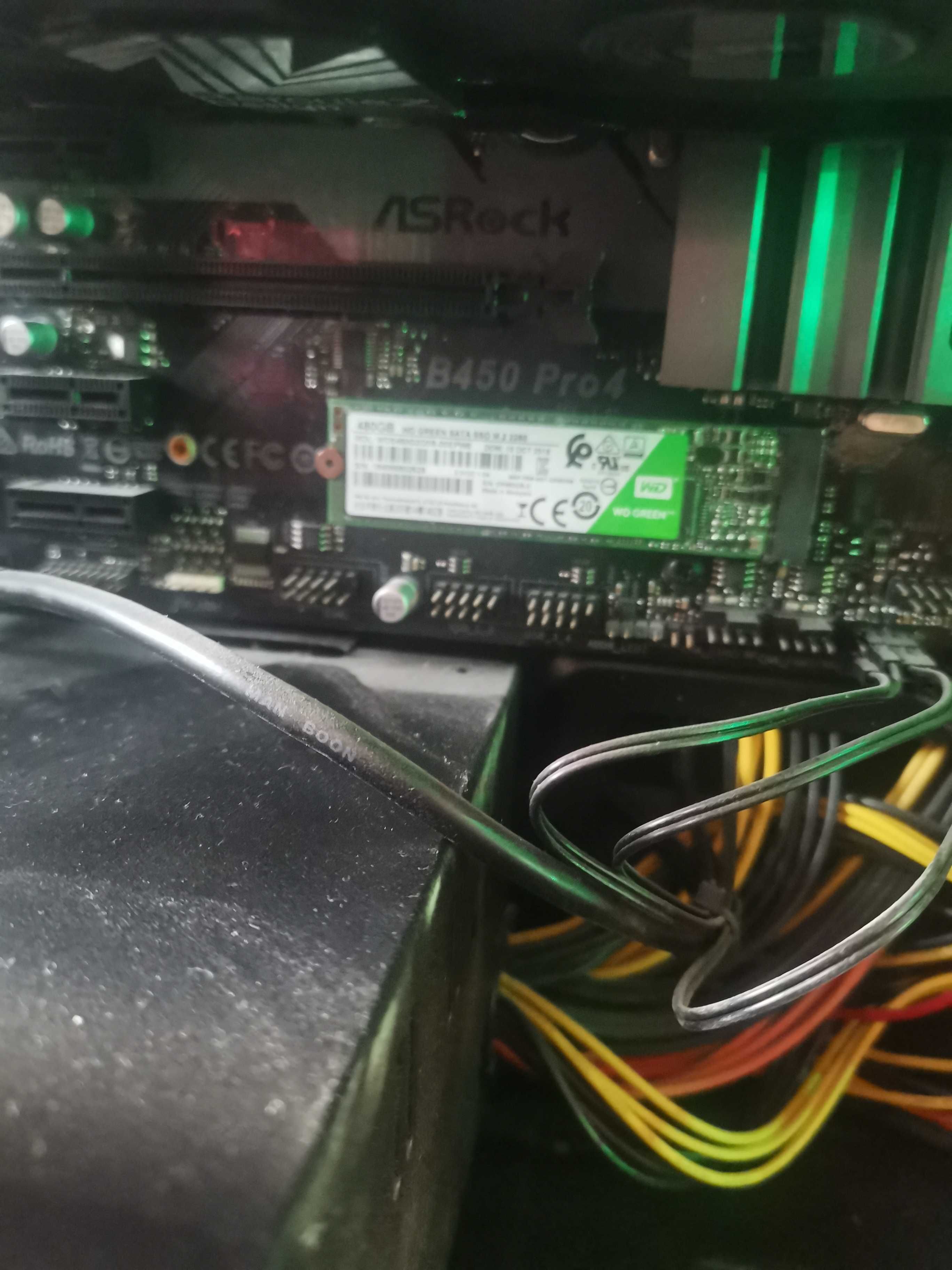 Ryzen 7 2700 8-Core, 24GB рам, GTX 1070 8gb Asrock B450 pro4