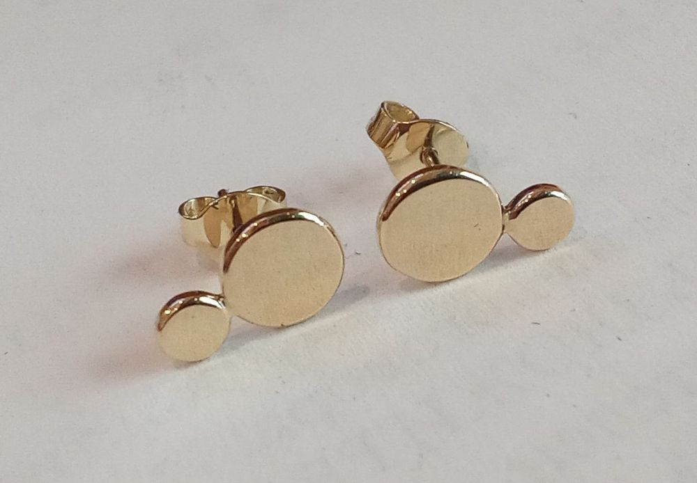 Златни обеци 14 карата.