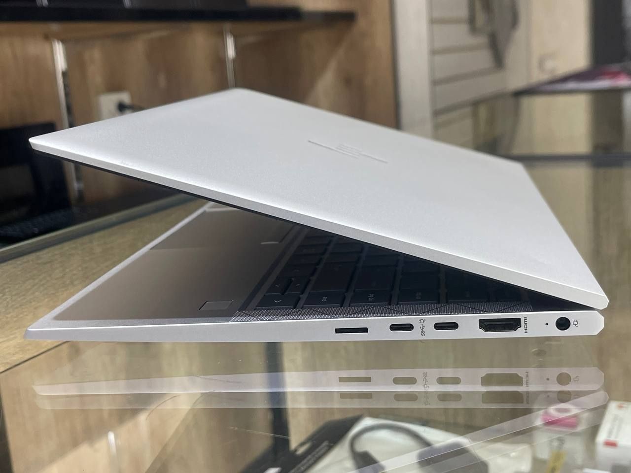 HP Elitebook 845 G7