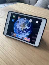 Продам Планшет Apple iPad mini 2 Cellular - 32 GB, Silver, SIM card