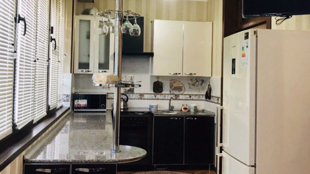 Beruniy chay fabrikada 3 xona kvartira Ijaraga Beriladi