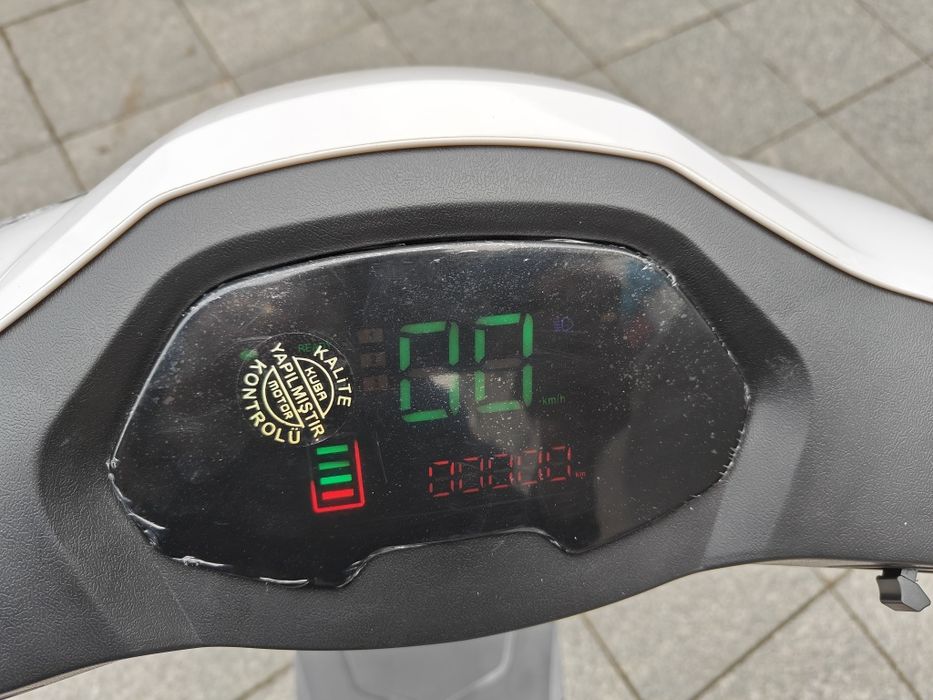Nou in Brasov ! Scuter Electric KUBA RKS Ecorider Motor 800W 25km/h !