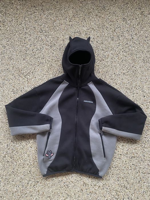 Hanorac Review Nepurtat