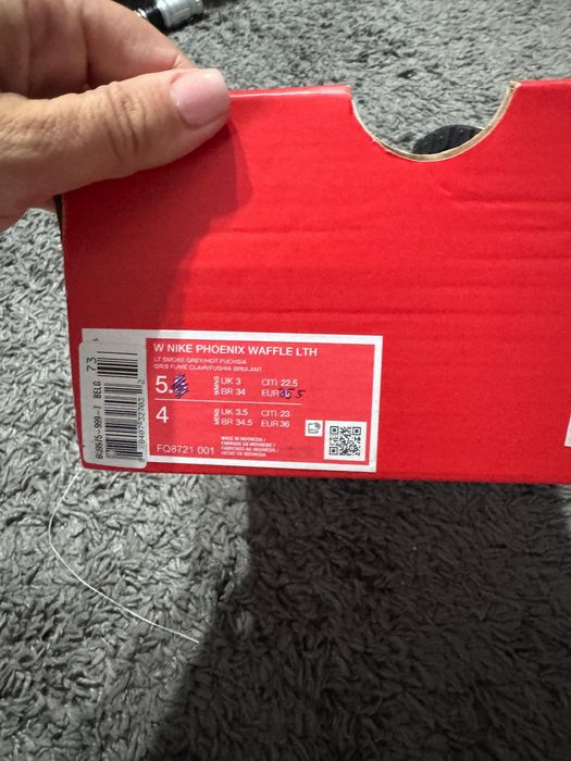 Nou în cutie:Adidași Nike Phoenix Waffle marimea 35.5