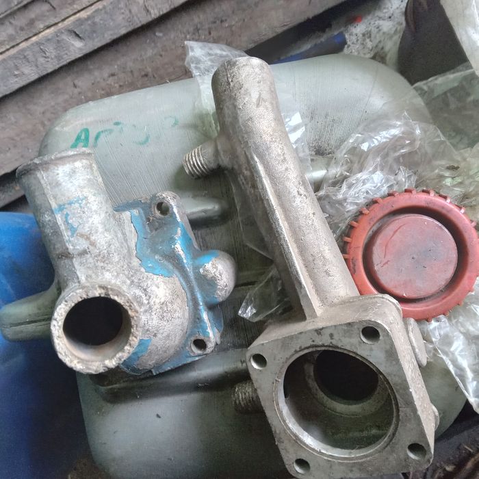 Продам запчасти.                                       ,