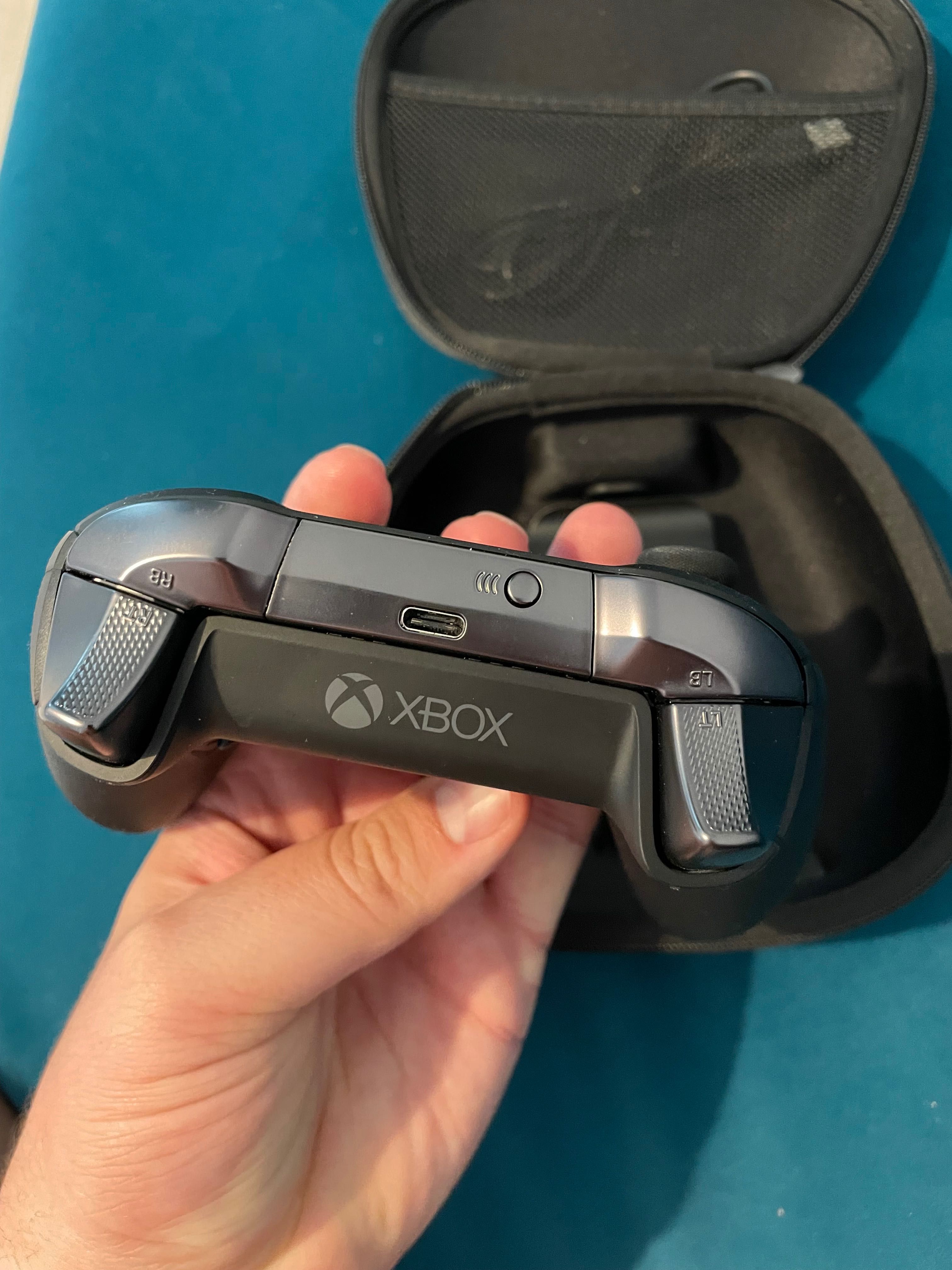 Microsoft Xbox Elite Wireless Controller Series 2