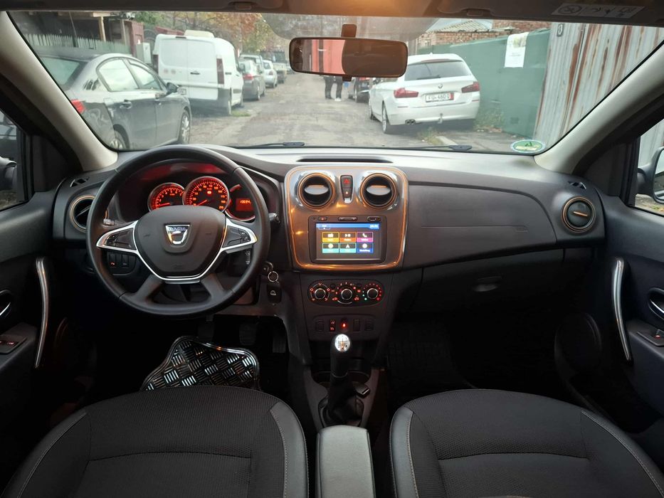 Dacia Logan MCV Stepway / Benzina / Navi / Camera