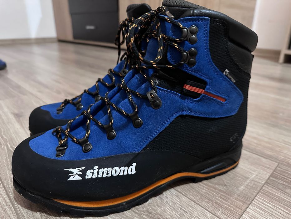 Bocanci Alpinism Simond