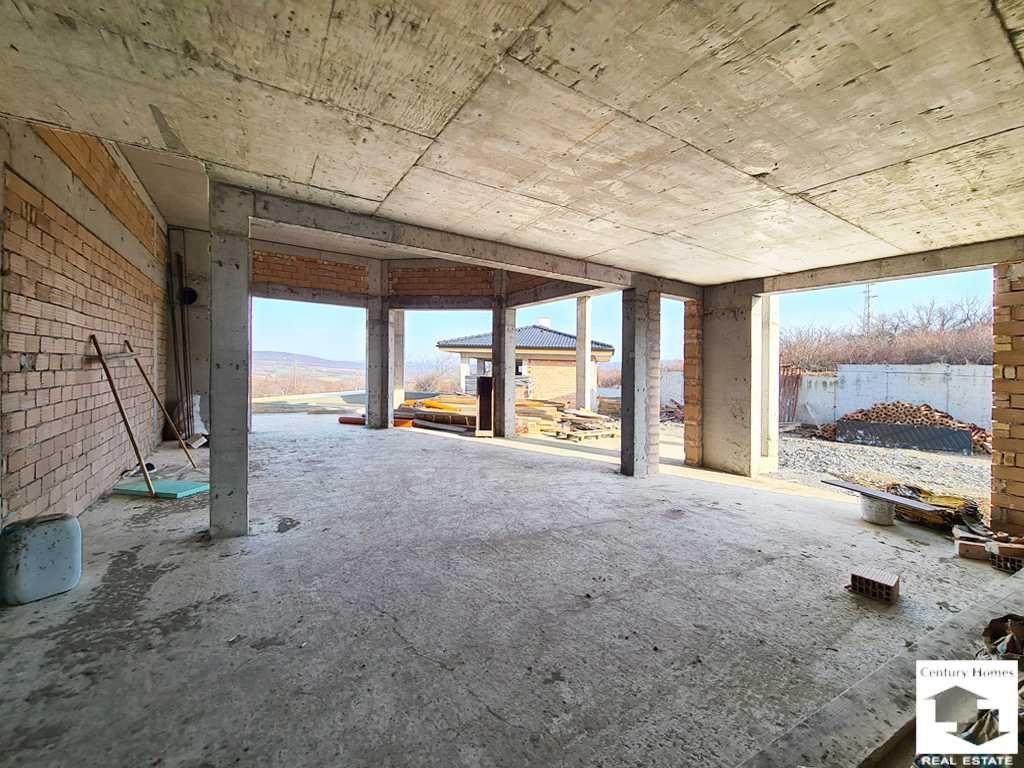 Продава се Къща в с. Пчелище, Област Велико Търново - 520 кв.м за 722 €/кв.м - Снимка #3