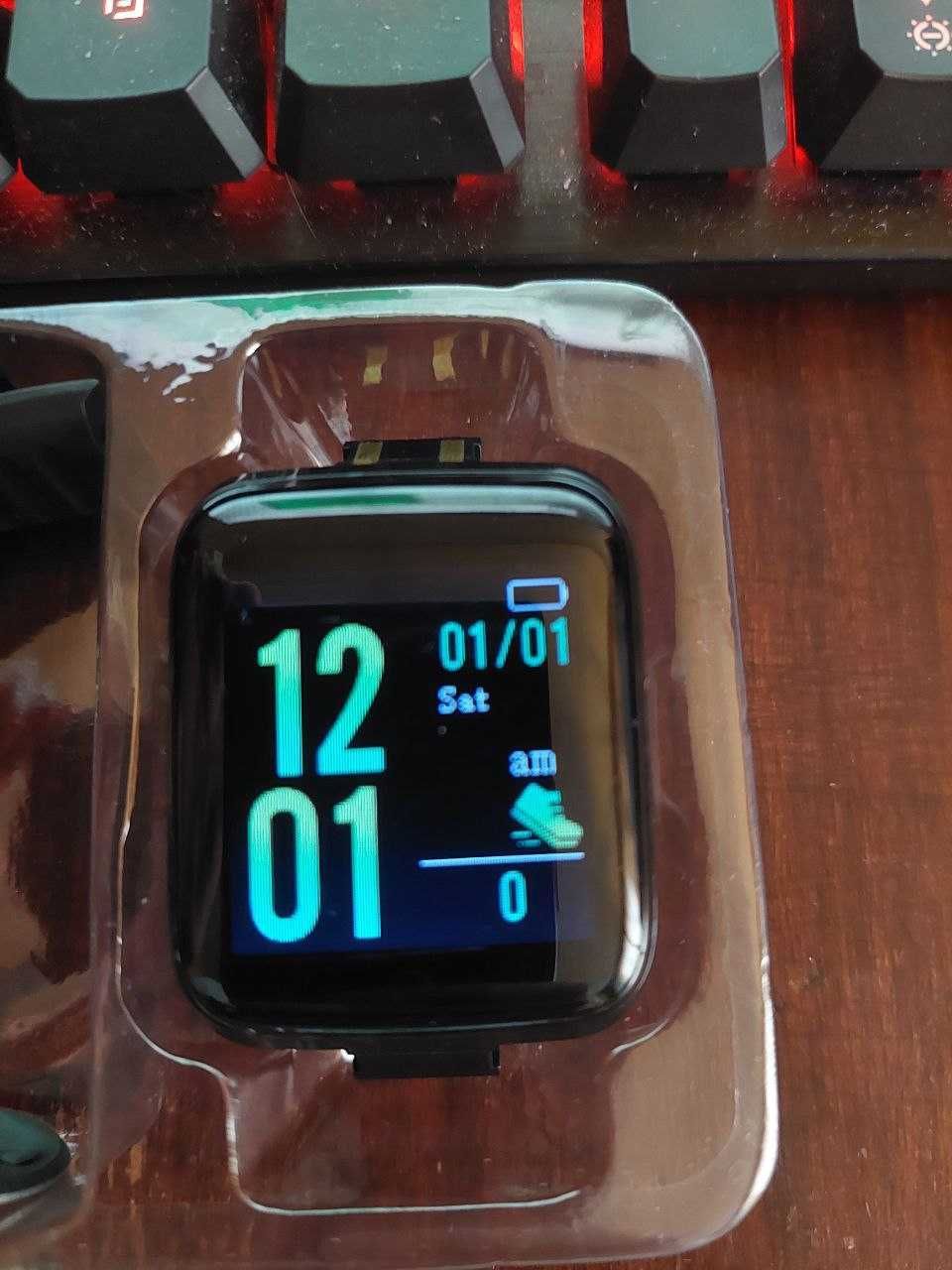 Смарт часовник Xiaomi, НОВ, измерва кръвно, крачки и приема съобщения