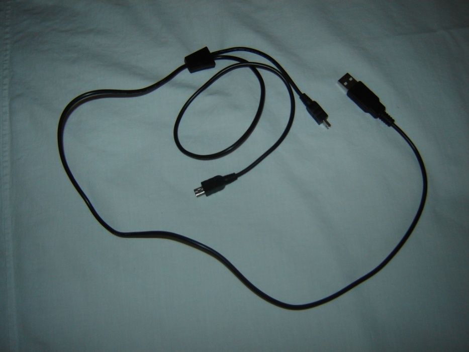 Cablu Usb cu 2 mini USB