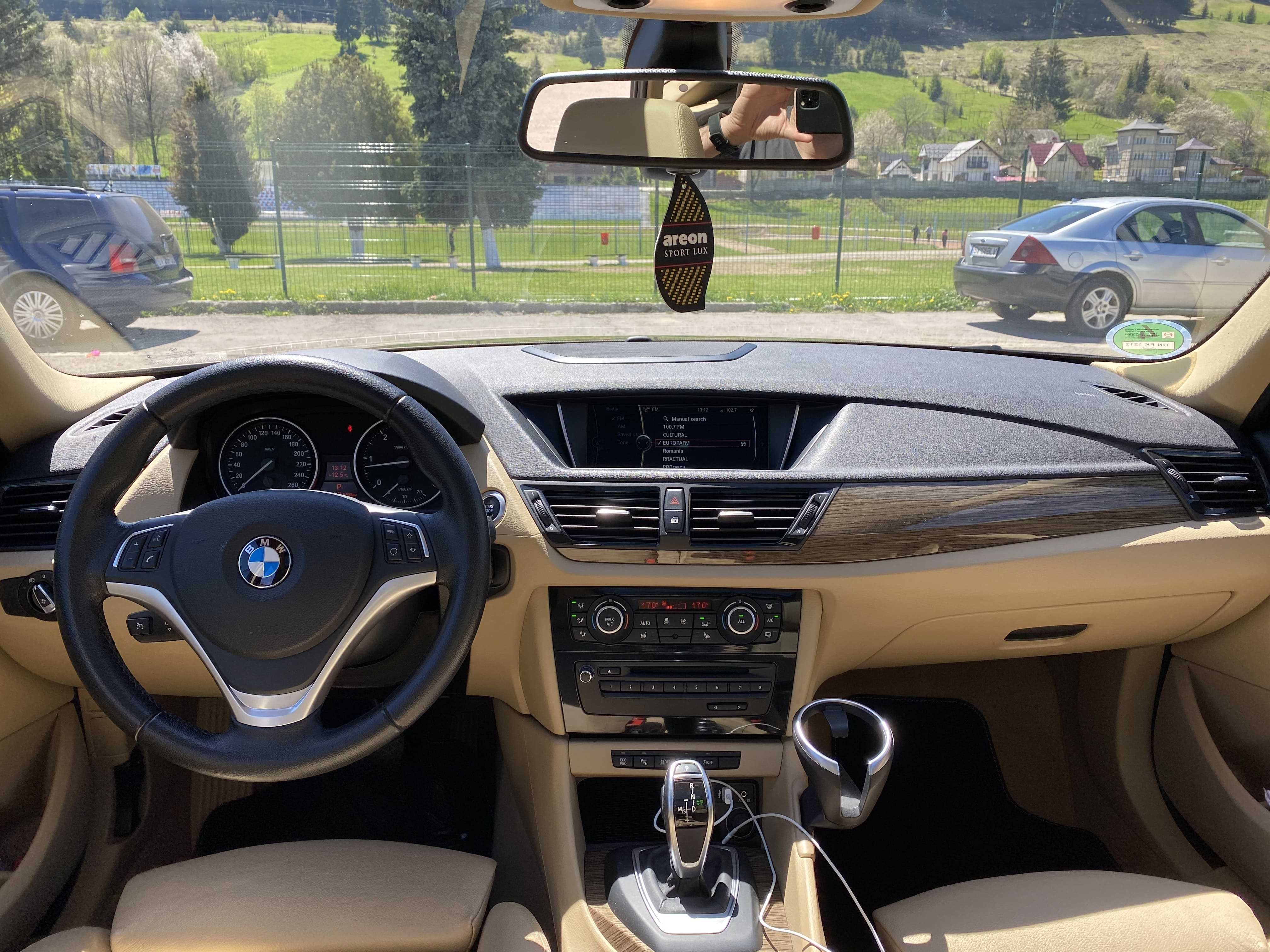 BMW X1 xDrive20D - Automata - Panorama - Harman/Kardon -  Full options